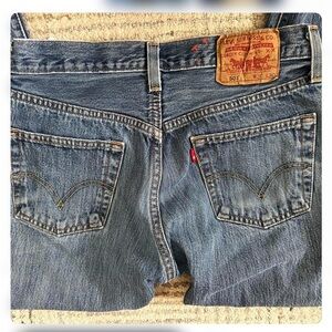 Levi 501 classic button fly red label.